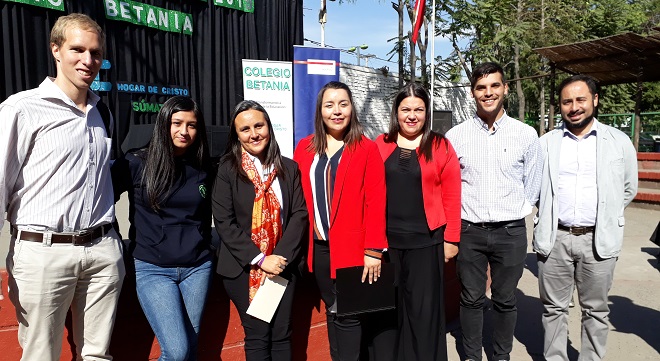 Colegio de Reingreso Betania inaugura año escolar premiando a sus Protagonistas